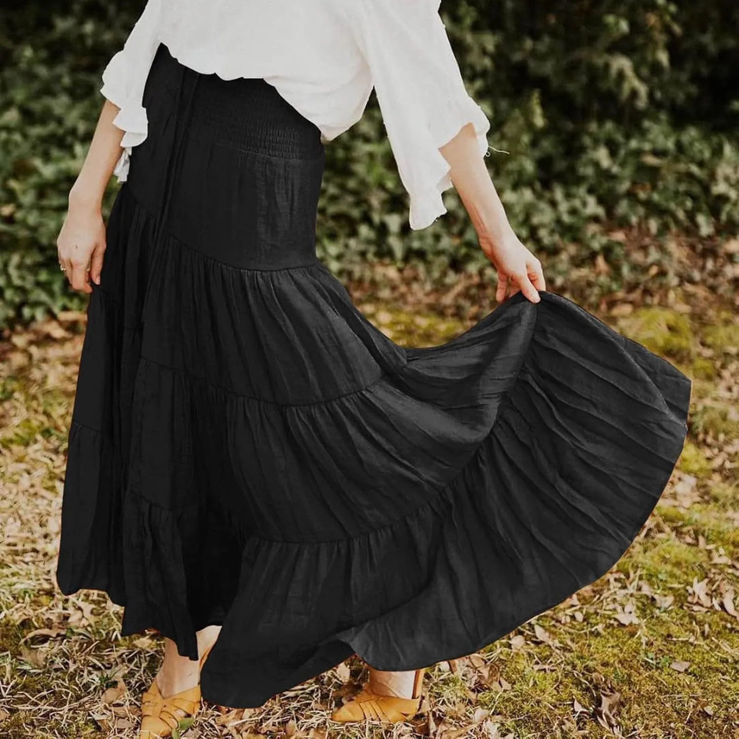 Boho Maxi Skirts for Women 2025 Summer Elastic Waisted Solid Color Flowy Swing A-Line Pleated Long Skirt