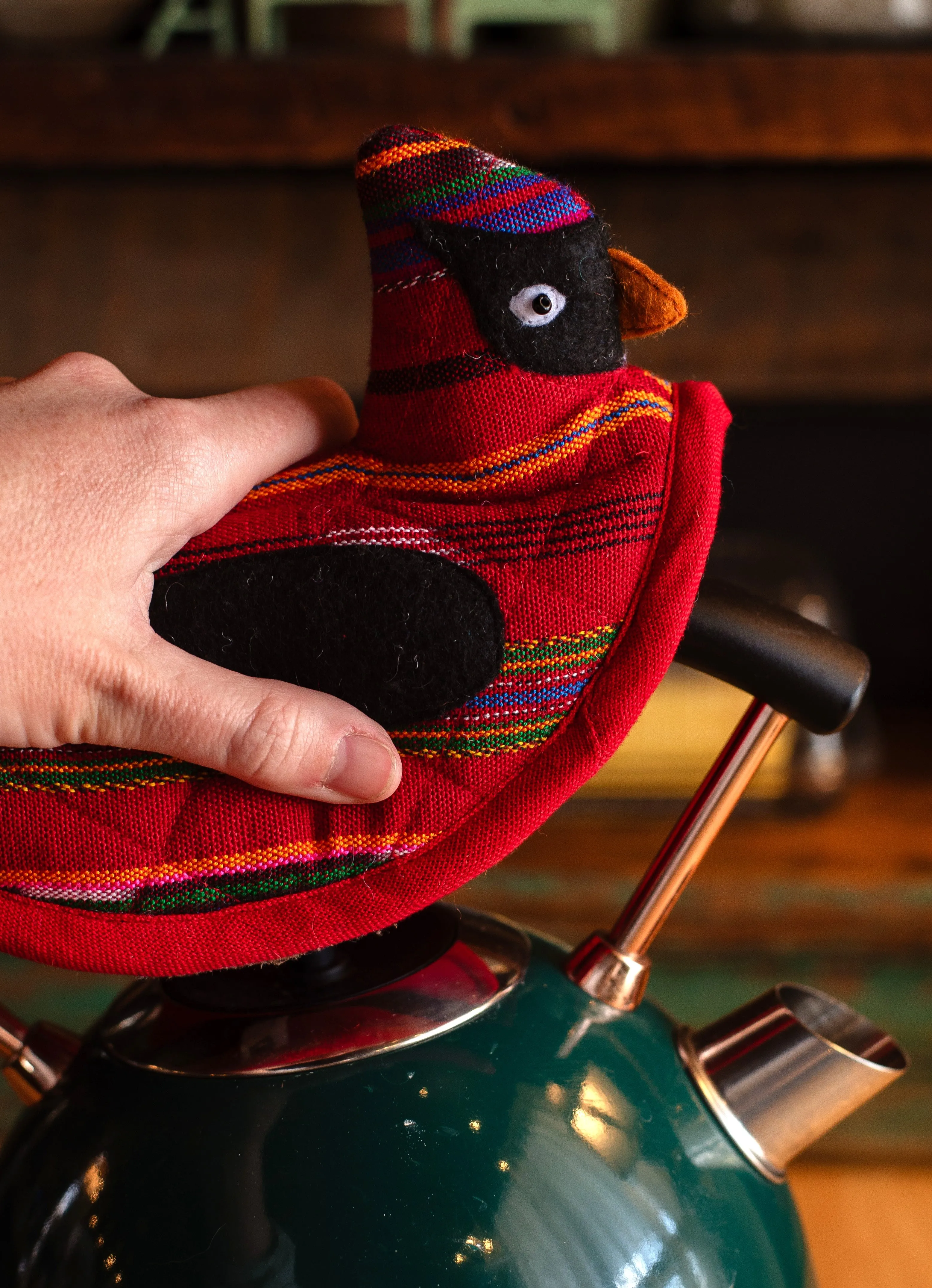 Cardinal Pot Holder