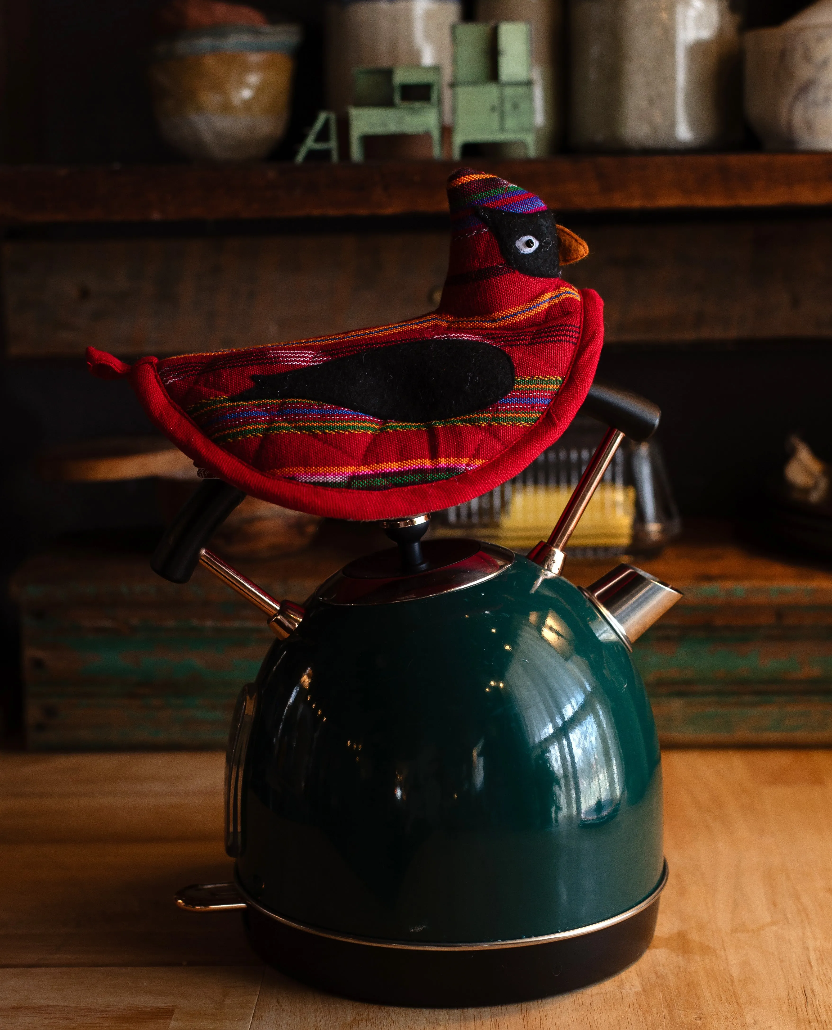 Cardinal Pot Holder