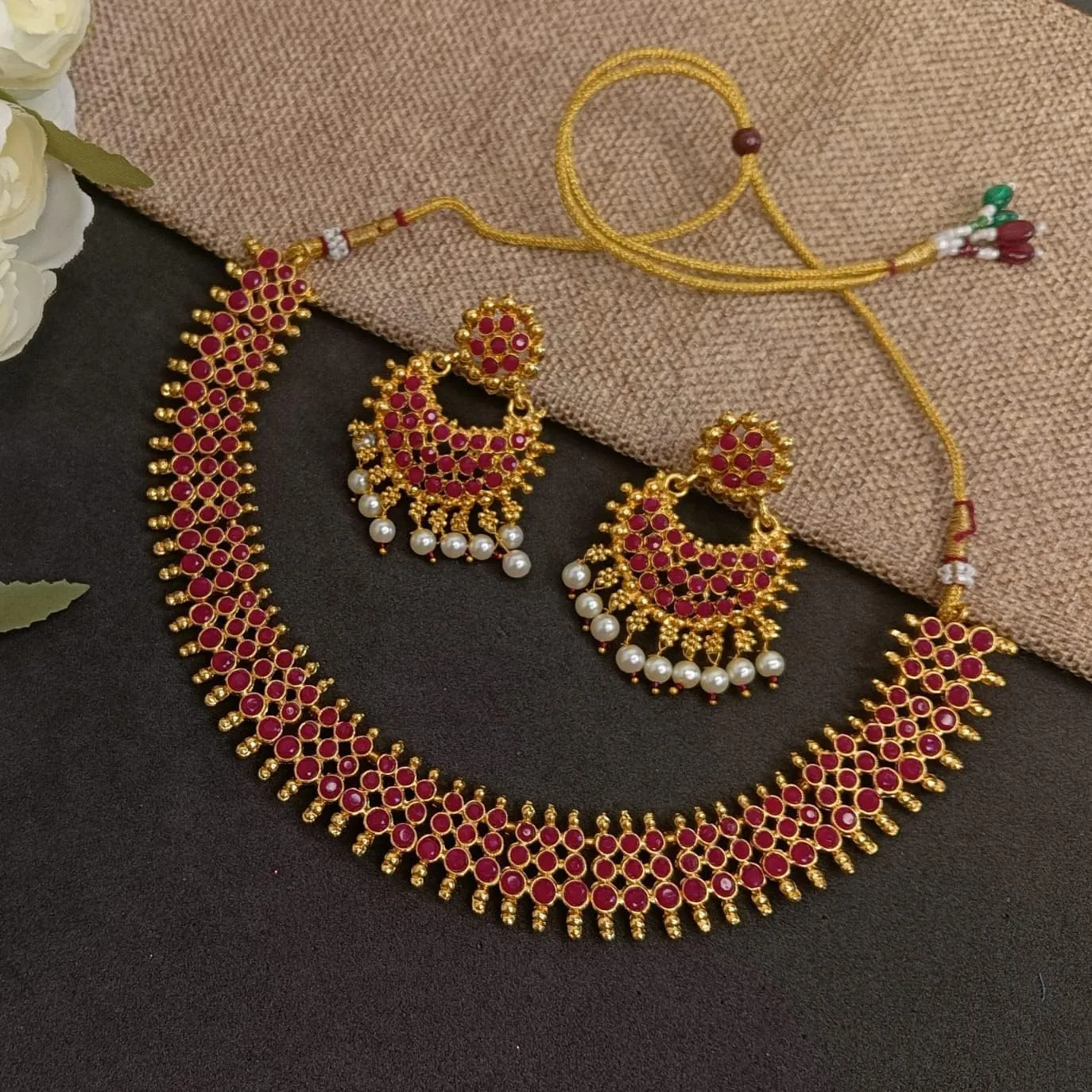 Efulgenz Indian Jewelry Sets for Women Beaded Bollywood Jewelry Faux Pearl Choker Necklace Traditional Crystal Choker Necklace Earrings Wedding Jewelry Sets for Women