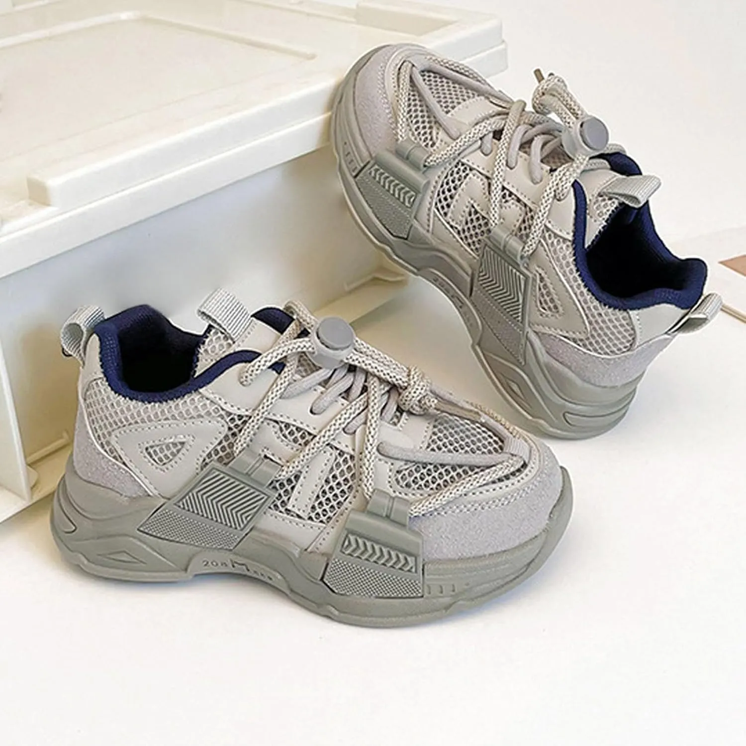Girls Boys Sports Shoes Kids Fashion Athletic Running Walking Shoes Kids Non-Slip Tennis Basketball Sport Sneakers