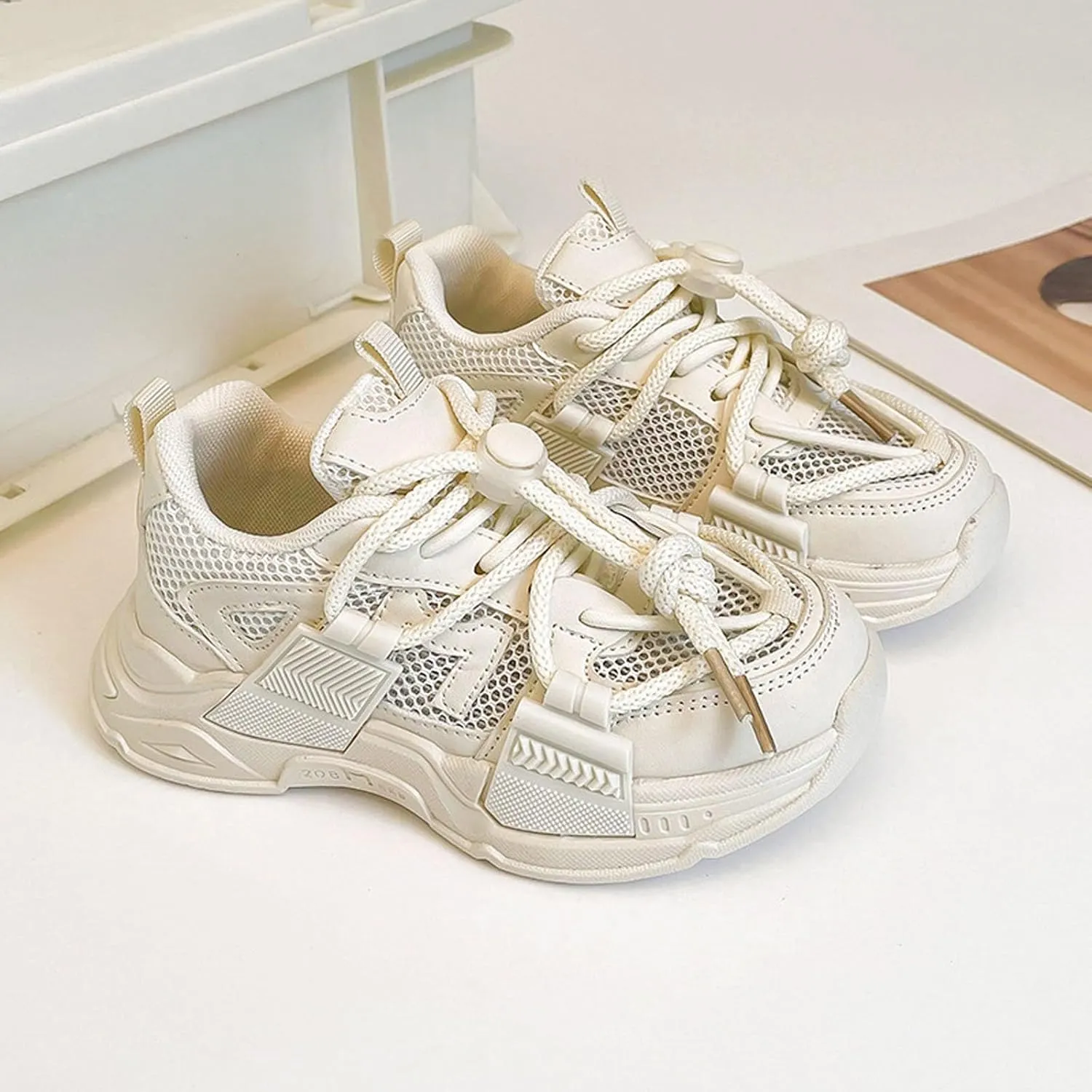Girls Boys Sports Shoes Kids Fashion Athletic Running Walking Shoes Kids Non-Slip Tennis Basketball Sport Sneakers