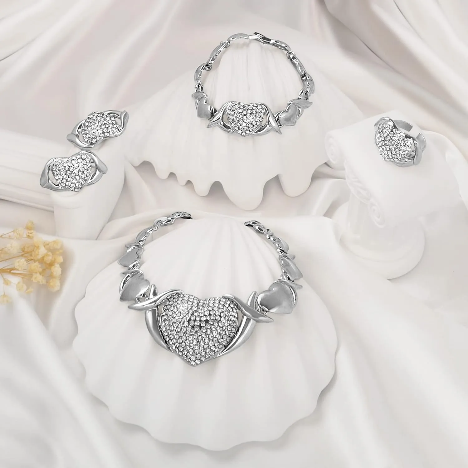 Gold Jewelry Set 18K Gold Accessories for Women Jewelry Set Wedding Bridal Fashion Jewelry Sets Women Accessories Bracelets Earrings and Rings Sweetheart Gifts