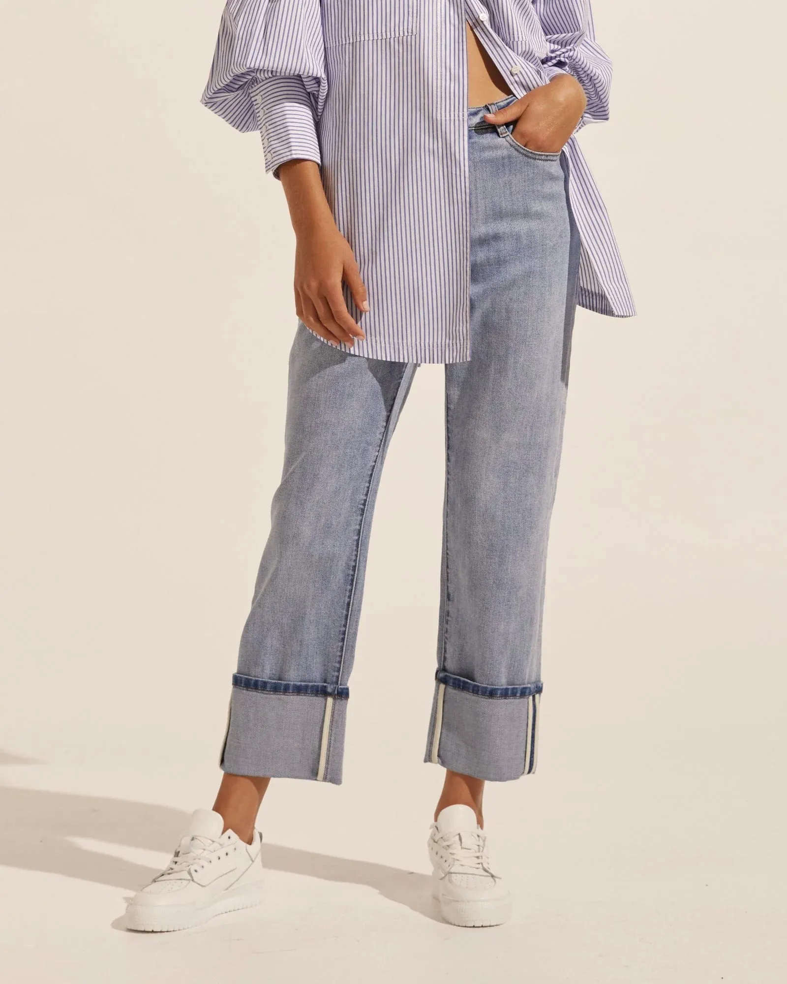 Journey Jean - Washed Denim