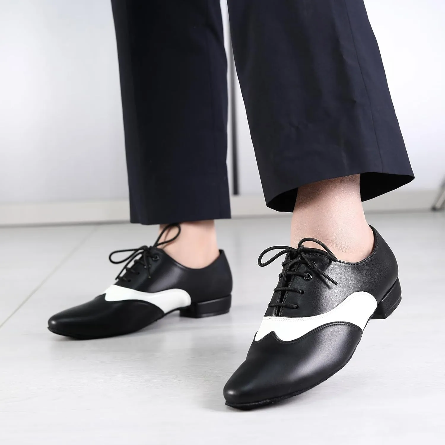 Men's Ballroom Dance Shoes Lace-up Low Heel Latin Salsa Tango Modern Character Practice