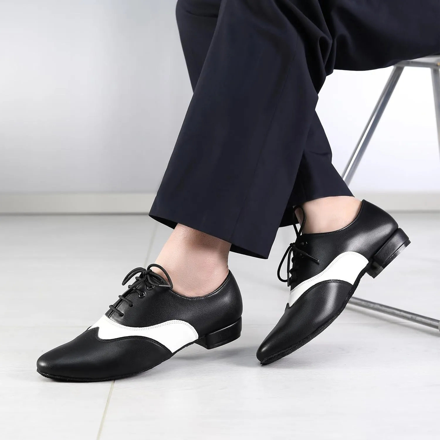 Men's Ballroom Dance Shoes Lace-up Low Heel Latin Salsa Tango Modern Character Practice