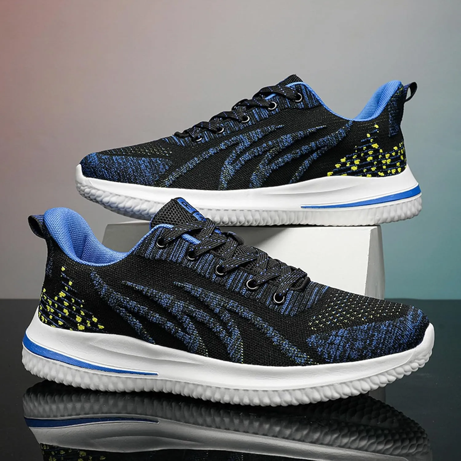 Men's Breathable Barefoot Shoes Breathable Casual Comfortable Walking Sneaker Outdoor Non Slip Jogging Sneakers