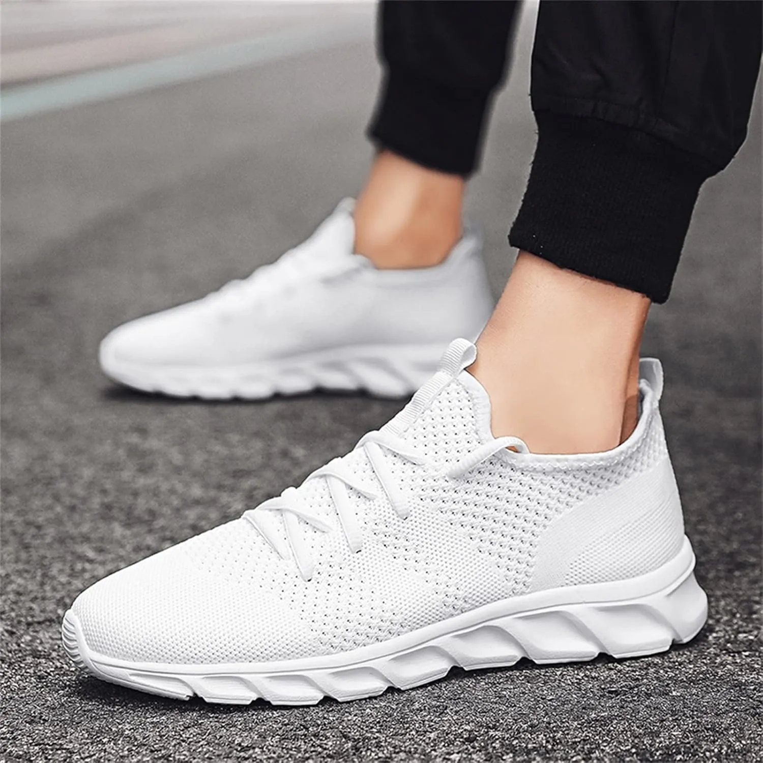 Mens Shoes Mens Sneakers Lightweight Sport Gym Jogging Walking Sneakers Shoe Slip On Comfortable Light Weight Shoes New Walking