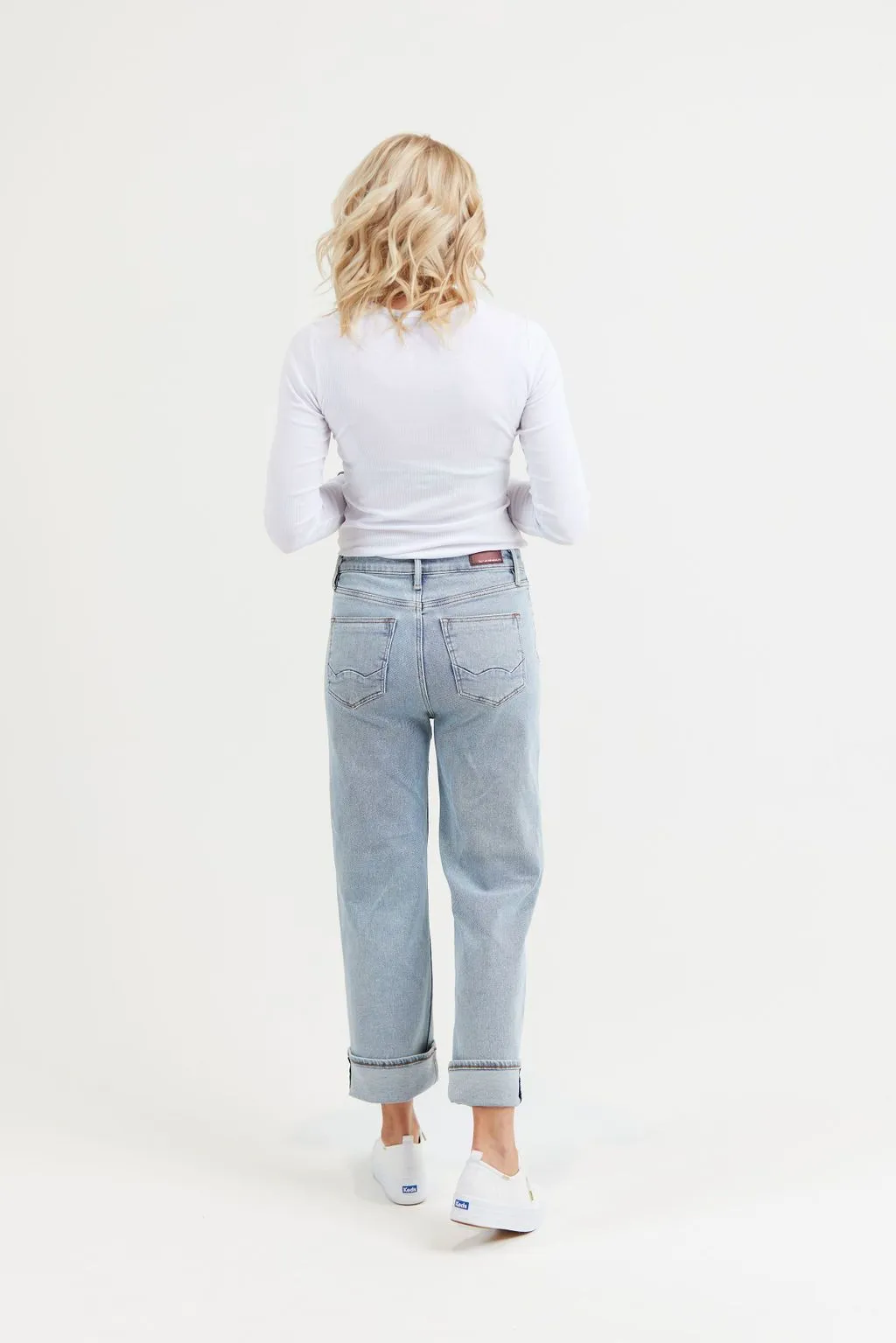 Oakley Jean