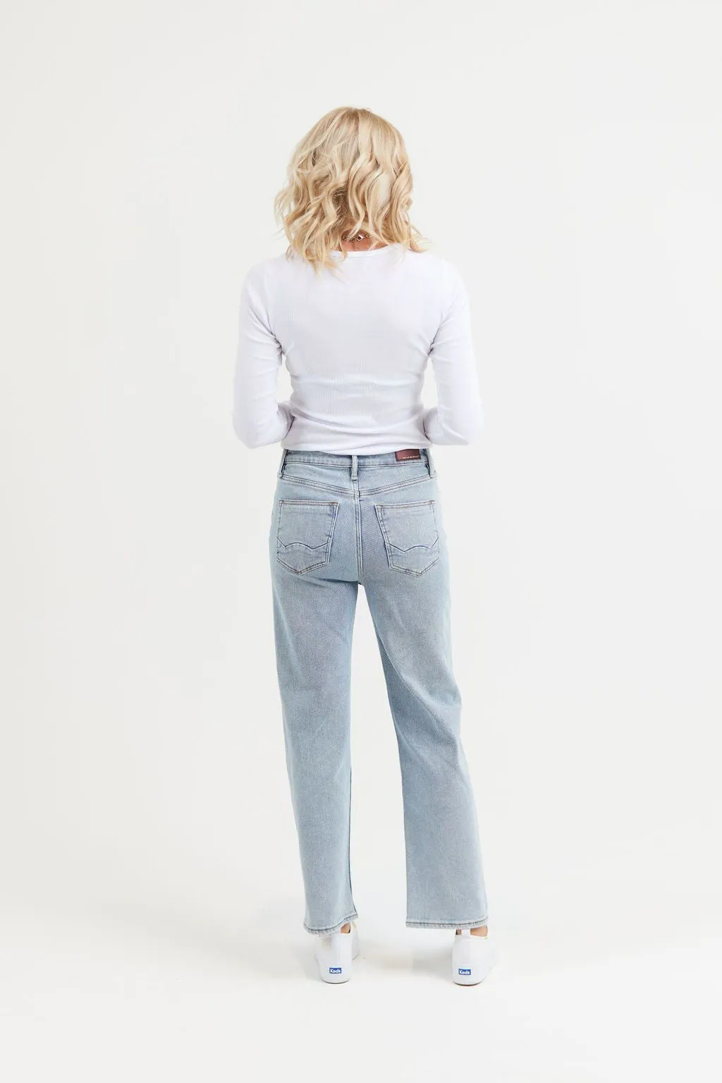 Oakley Jean