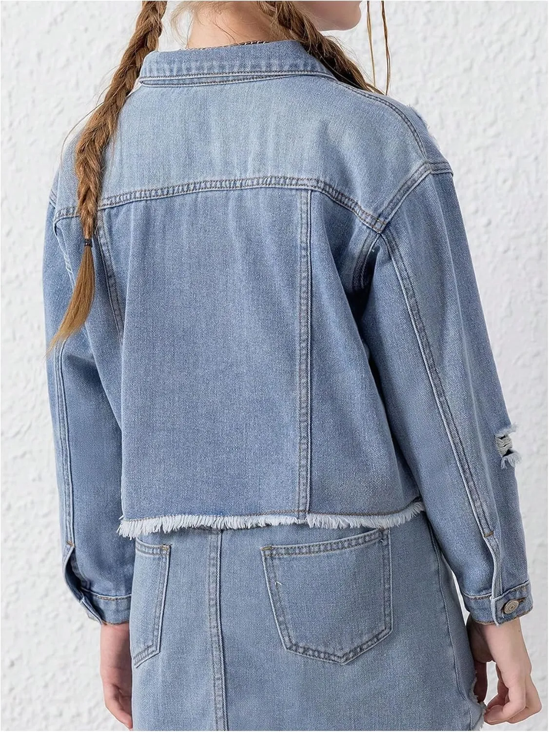 WDIRARA Girl's Distressed Denim Jackets Raw Hem Button Down Long Sleeve Jean Outerwear