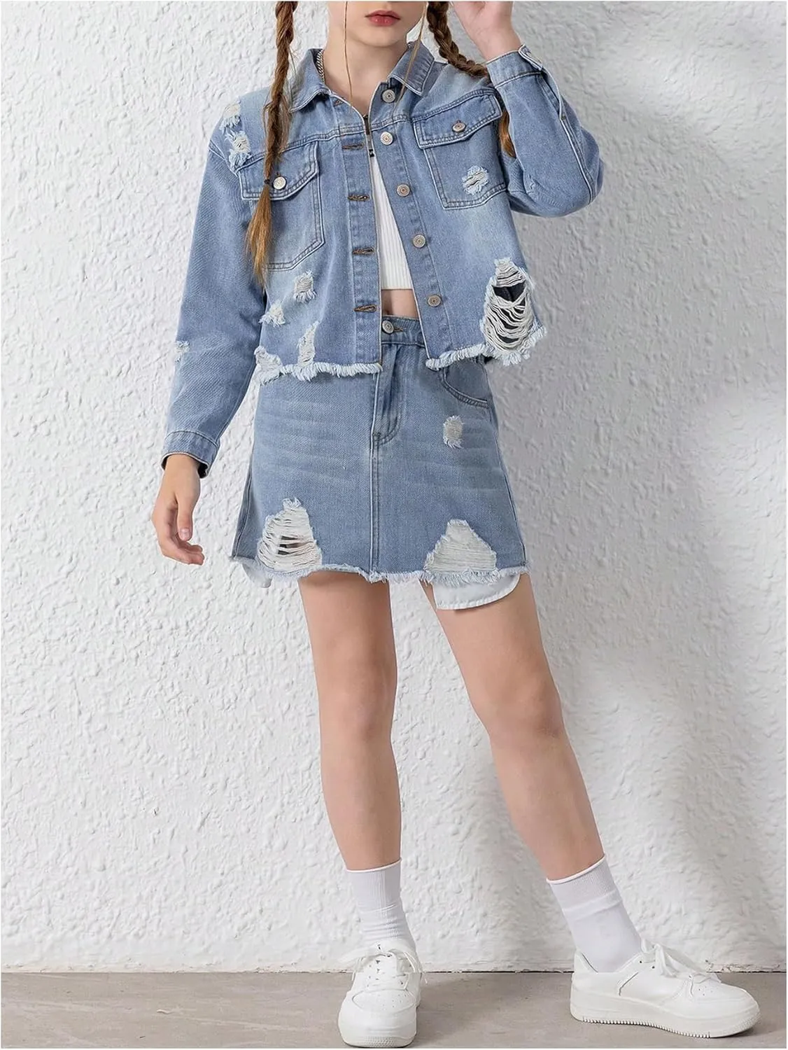 WDIRARA Girl's Distressed Denim Jackets Raw Hem Button Down Long Sleeve Jean Outerwear