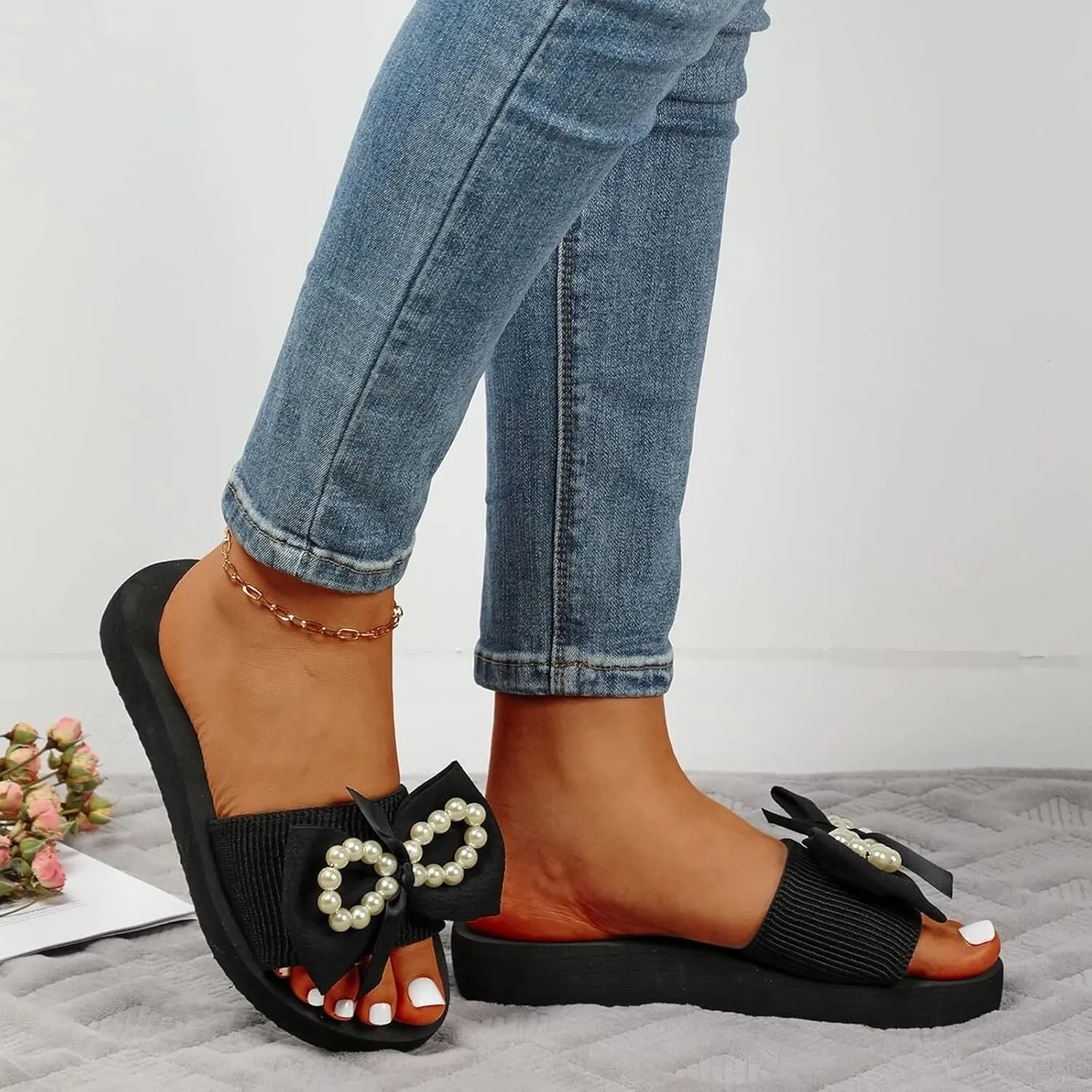 Womens Flat Sandals Casual Beach Shoes Open Toes Lightweight Women Outdoor Slip on Shoes