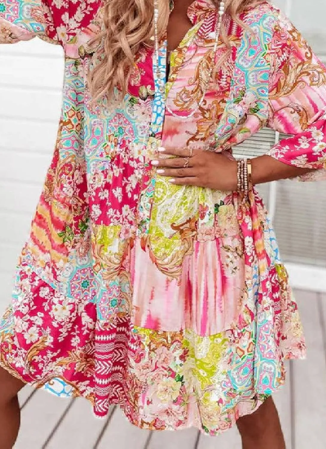 Women's Pink Bohemian Printed Mini Dress 2025 Summer Casual V-Neck Trumpet Sleeve Flowing Beach Party Holiday Dress