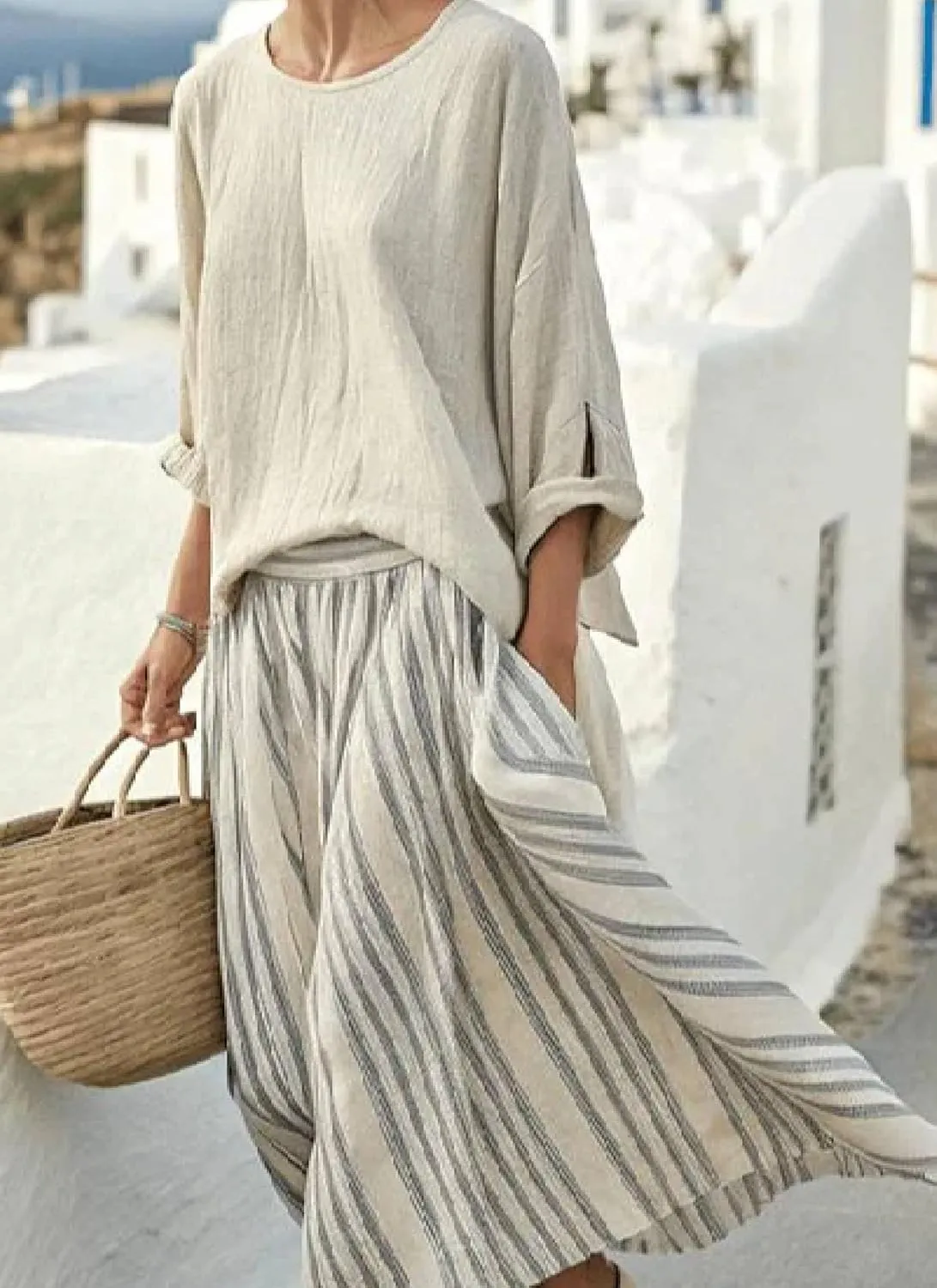 Women's Skirt Sets 2025 Summer Crewneck Long Sleeve Top Elastic Waist Striped Maxi Dress Two Piece Sets with Pockets