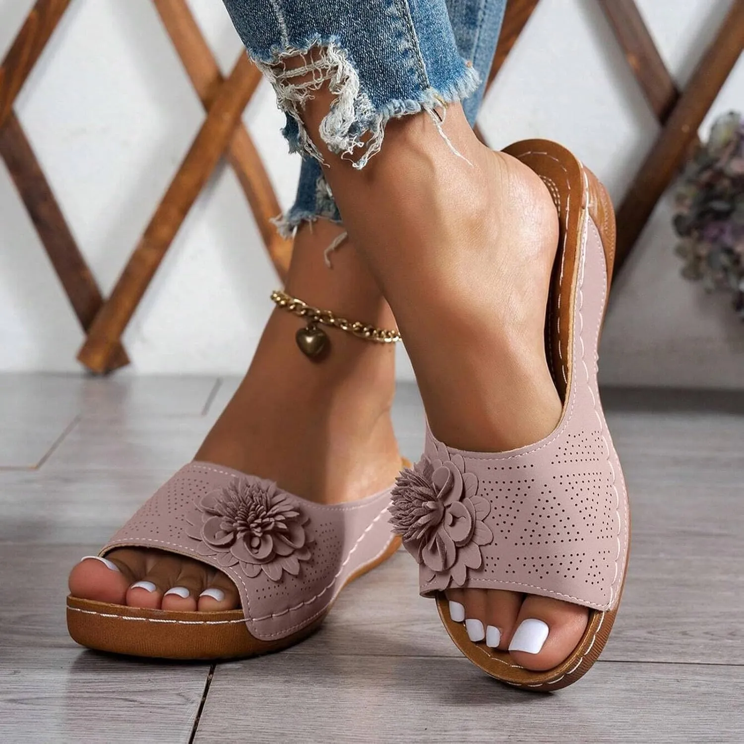 Womens Summer Shoes 2025,Low Wedge Sandals Retro Bohemian Floral Breathable Slip On Orthopedic Arch Support Slide Sandal