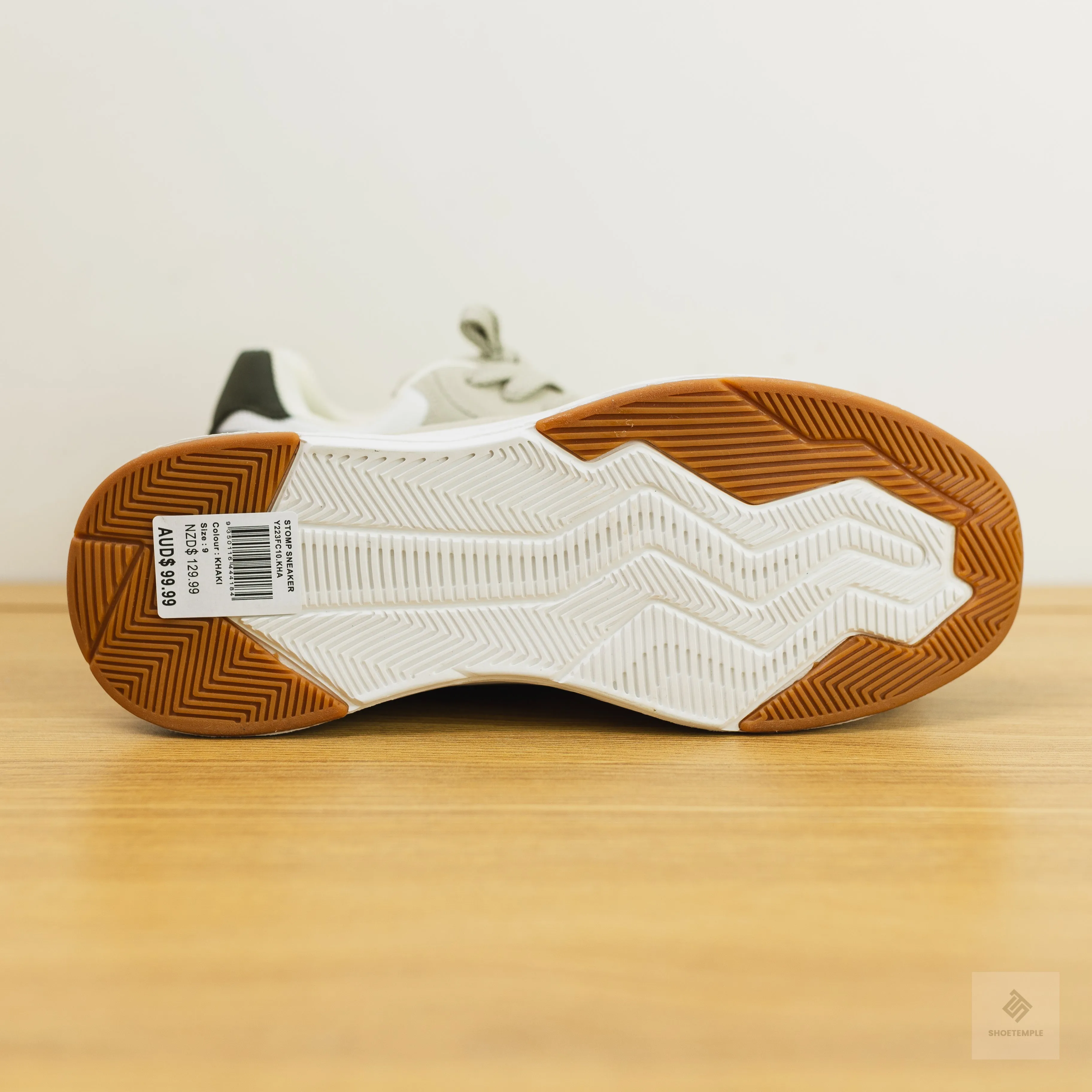 YD Stomp Sneaker